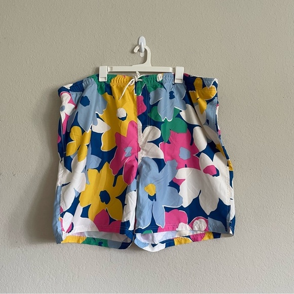 Old Navy Floral Print swim trunks in Multicolor size XXXL summer sun beach lined - Picture 1 of 9